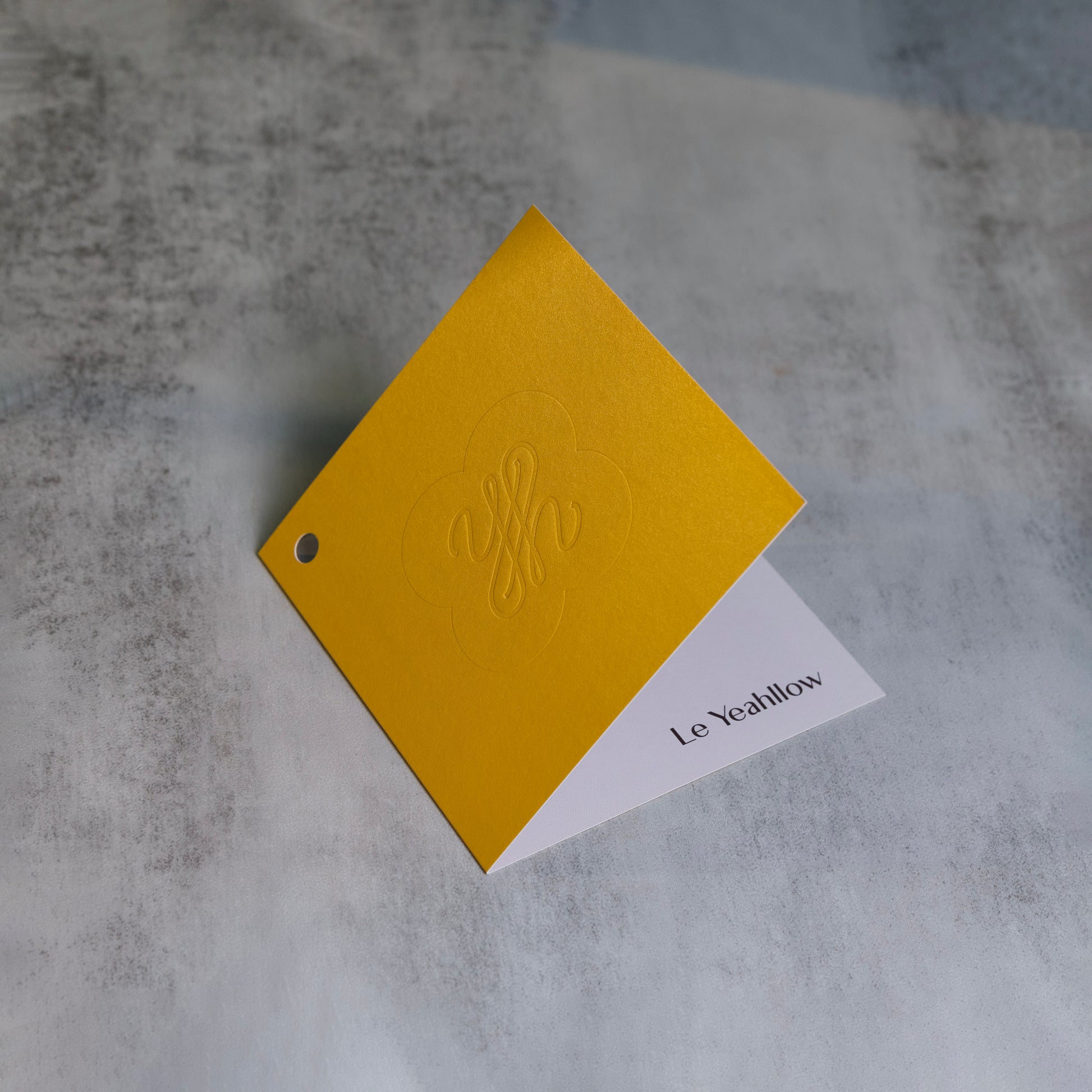 Greeting Card with Custom Message - Le Yeahllow Pâtisserie